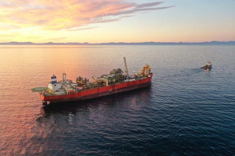 FPSO Umuroa under tow.