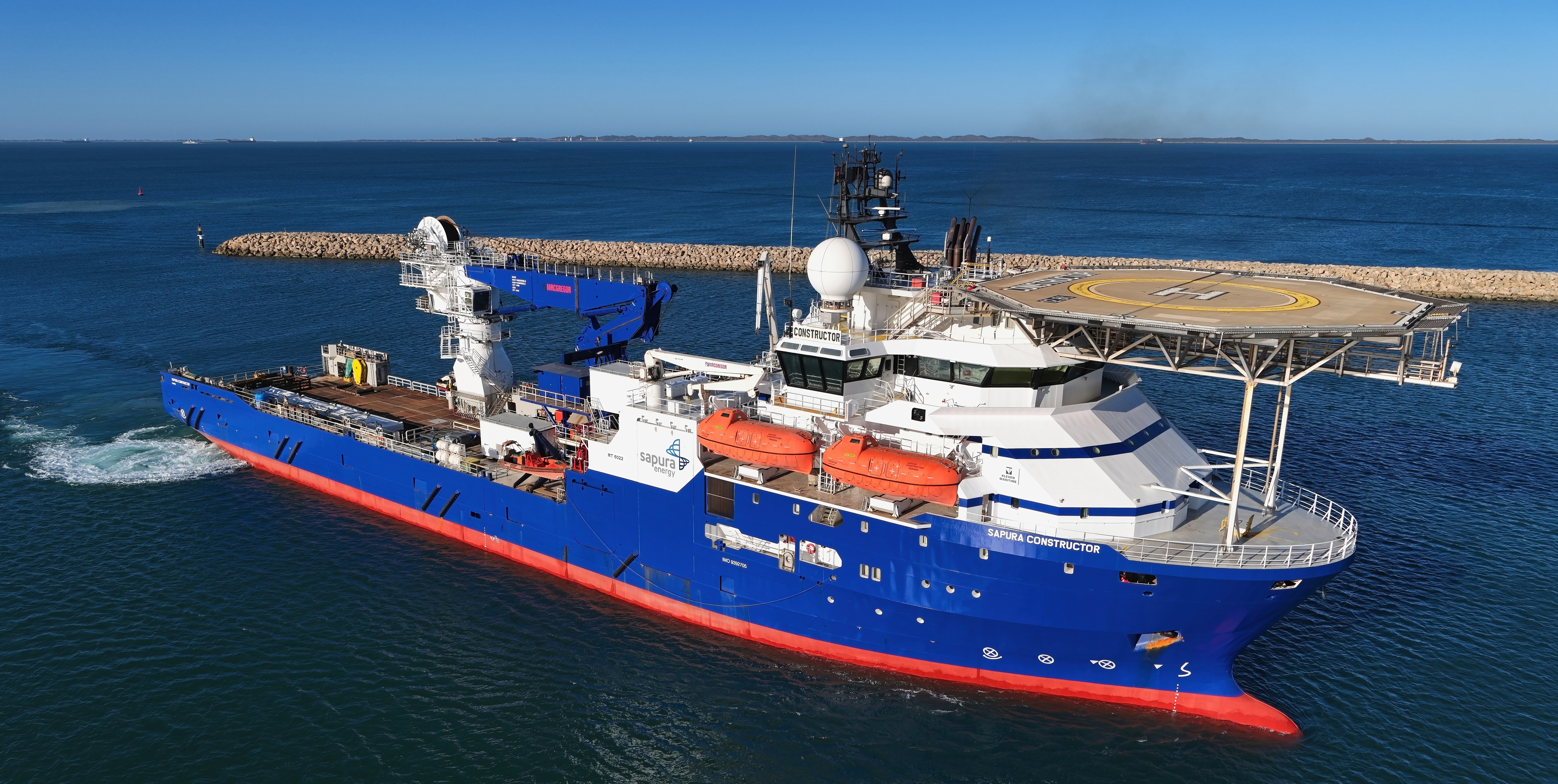 Photograph of the 117m construction support vessel, Sapura Constructor.