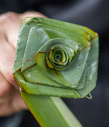 Flower made from harakeke flax