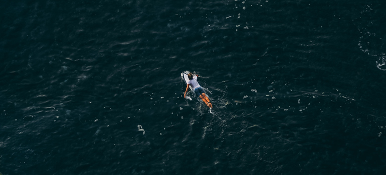 surfer from above 770x350