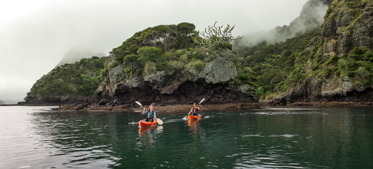 two people kayaking 770x350